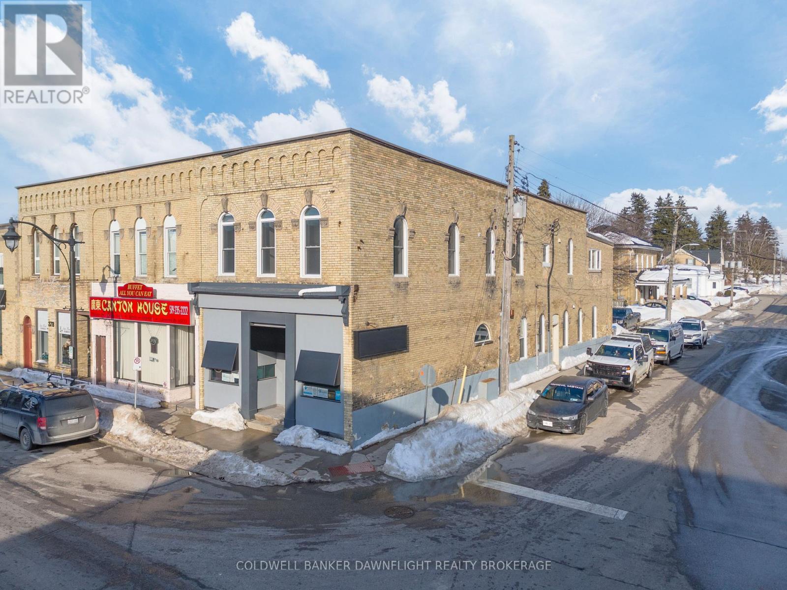 Property Photo: 382 Main Street South #4 ON N0M 1S1