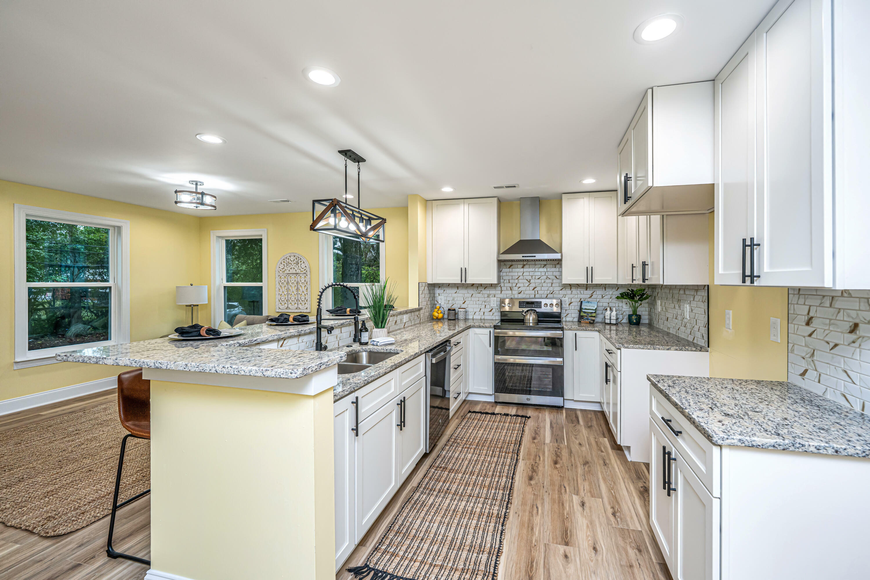 Property Photo: 2647 Tillman Street SC 29405