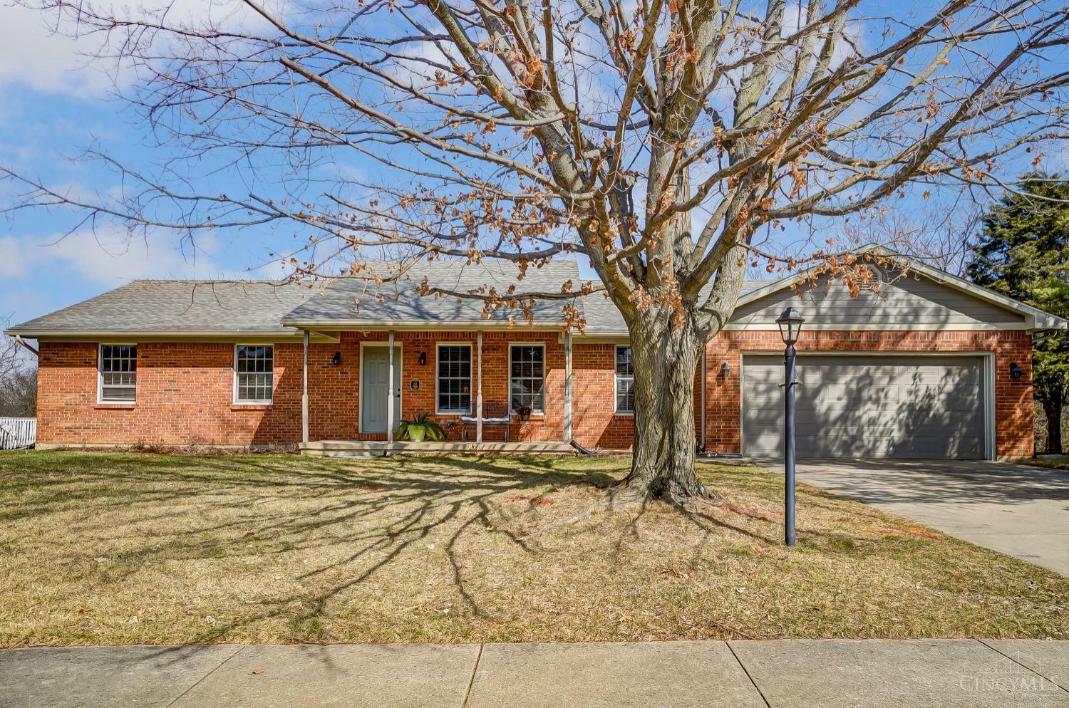1829 Ashley Drive  Miamisburg OH 45342 photo