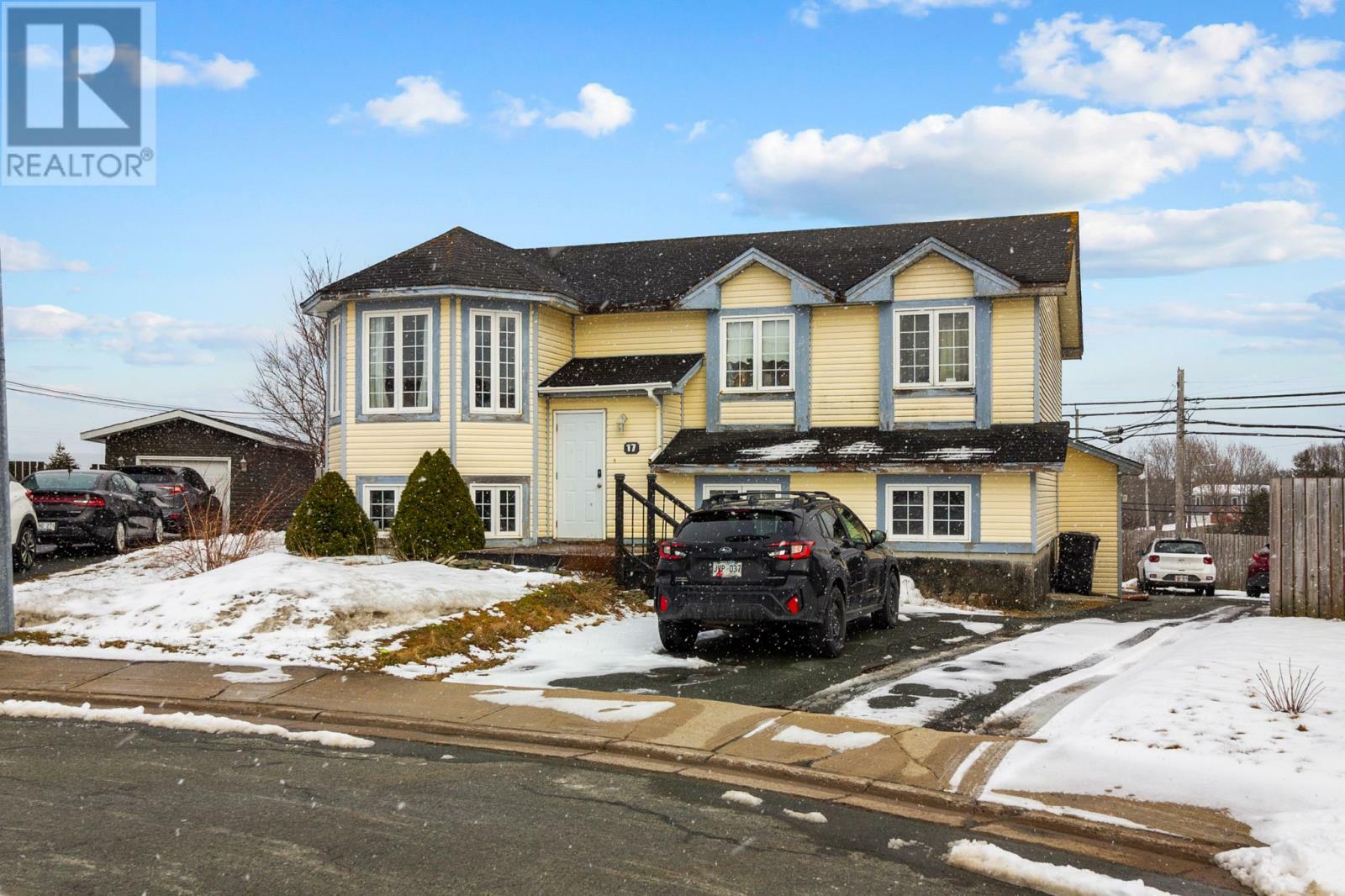 Property Photo:  17 Aurora Place  NL A1L 1V9 