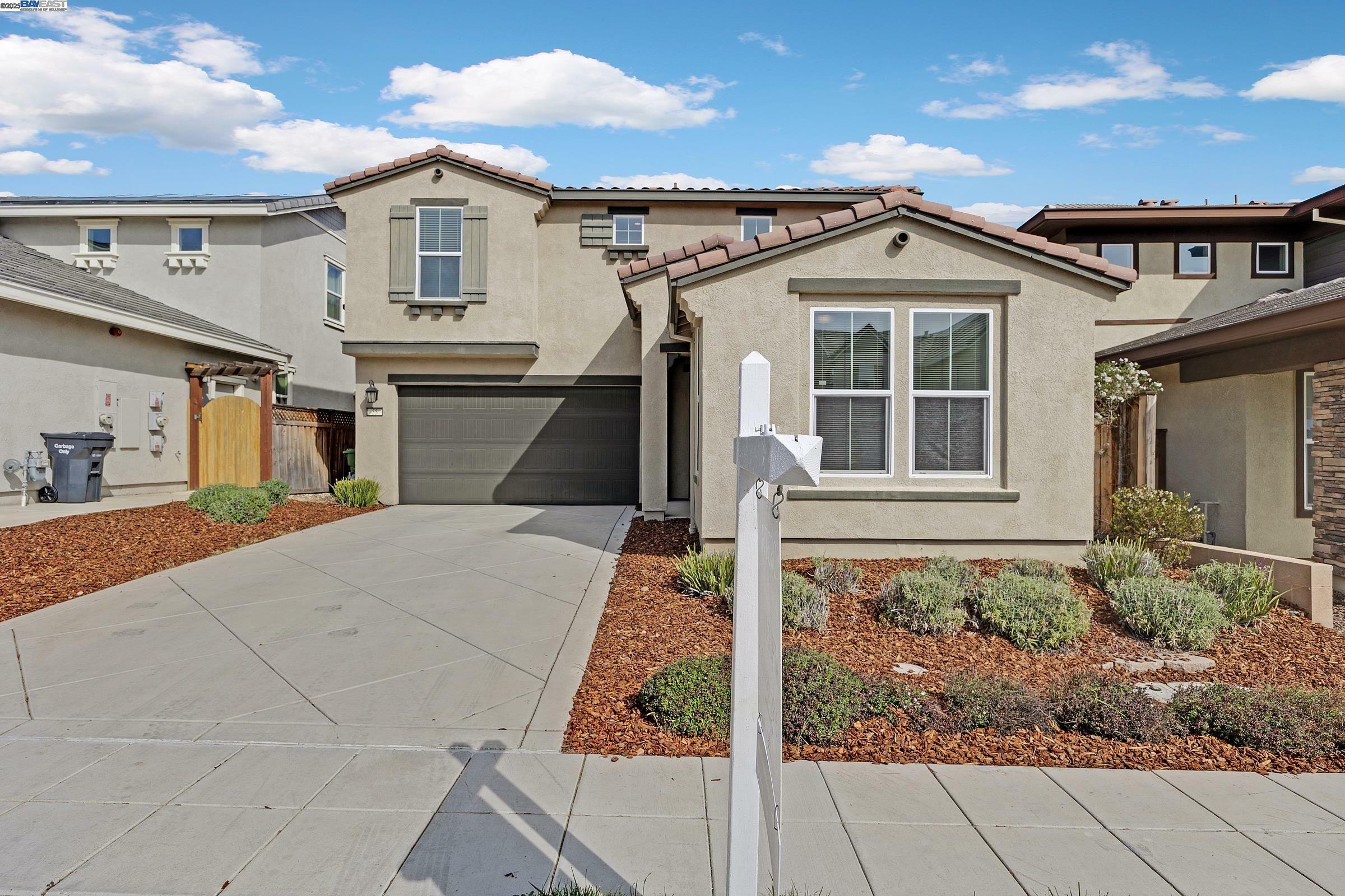 55 W Pasqua Glen  Mountain House CA 95391 photo