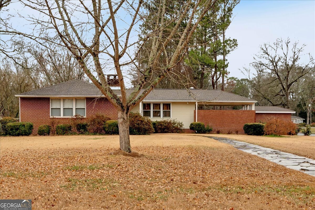 Property Photo:  519 North College Street  GA 30125 