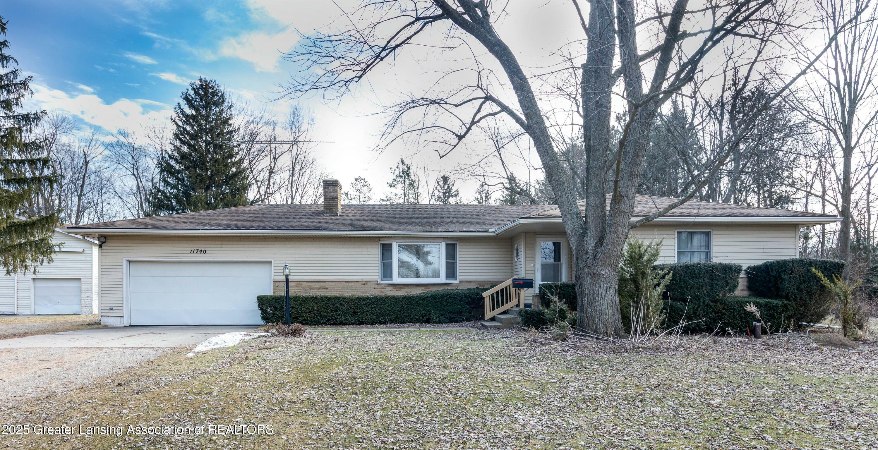 11740 Broadbent Road  Lansing MI 48917 photo