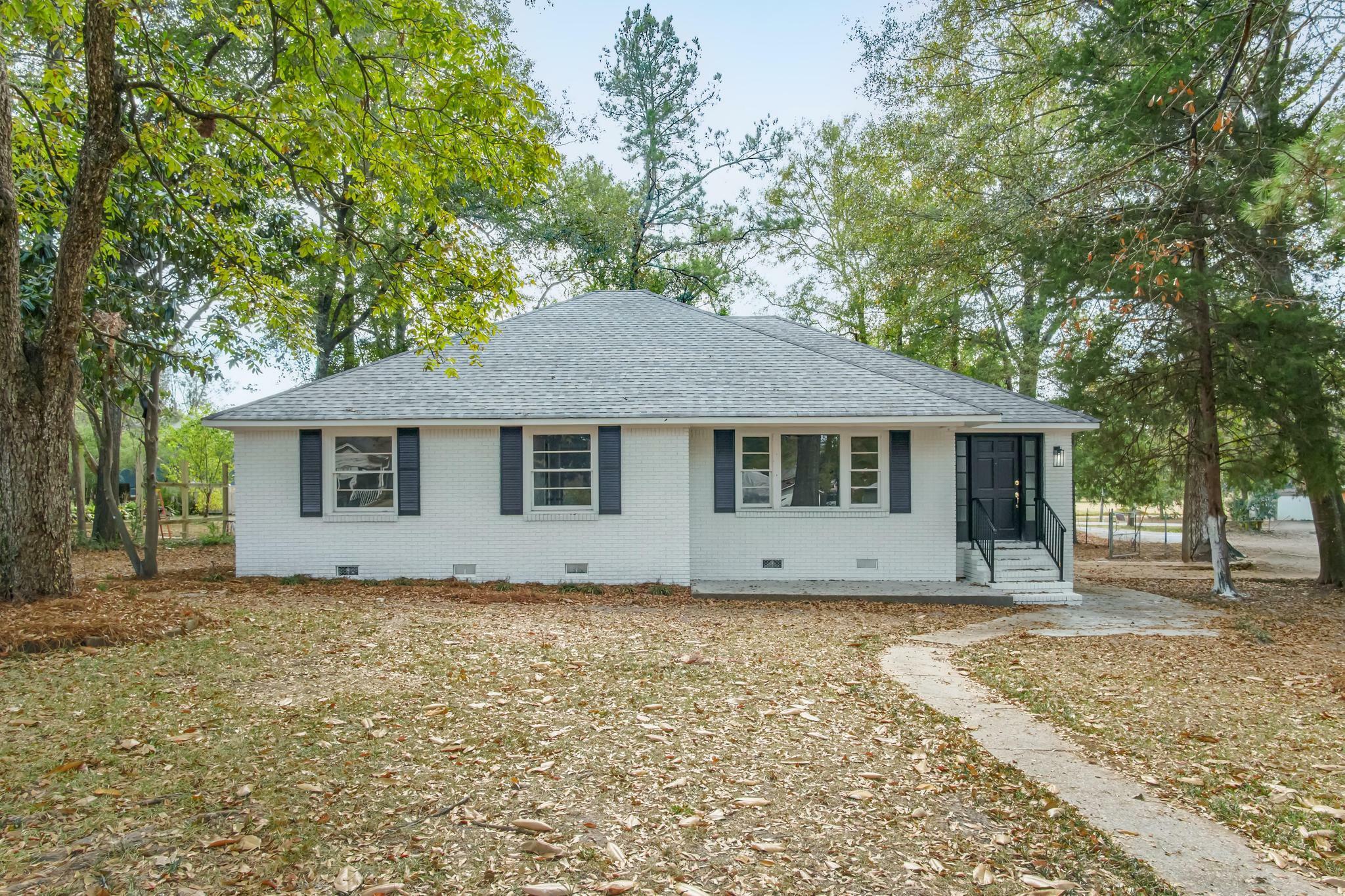 Property Photo: 408 Blank St. MS 39437