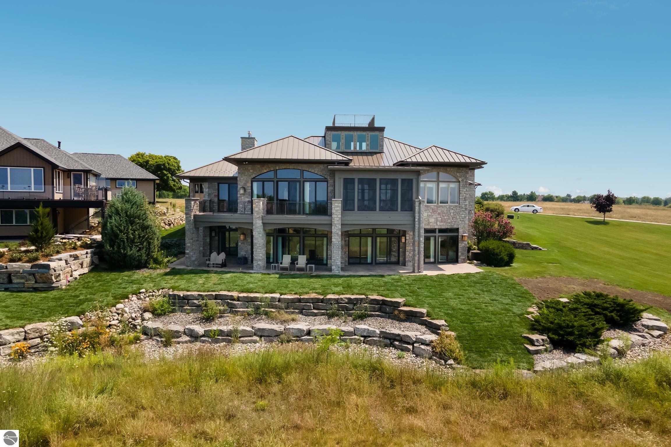 Property Photo:  4173 Dornoch Court  MI 49690-8635 