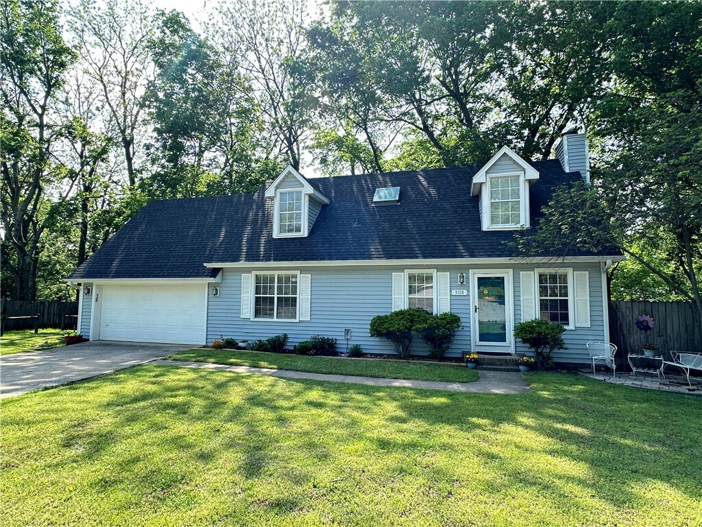 Property Photo: 3108 E Navajo Court AR 72701