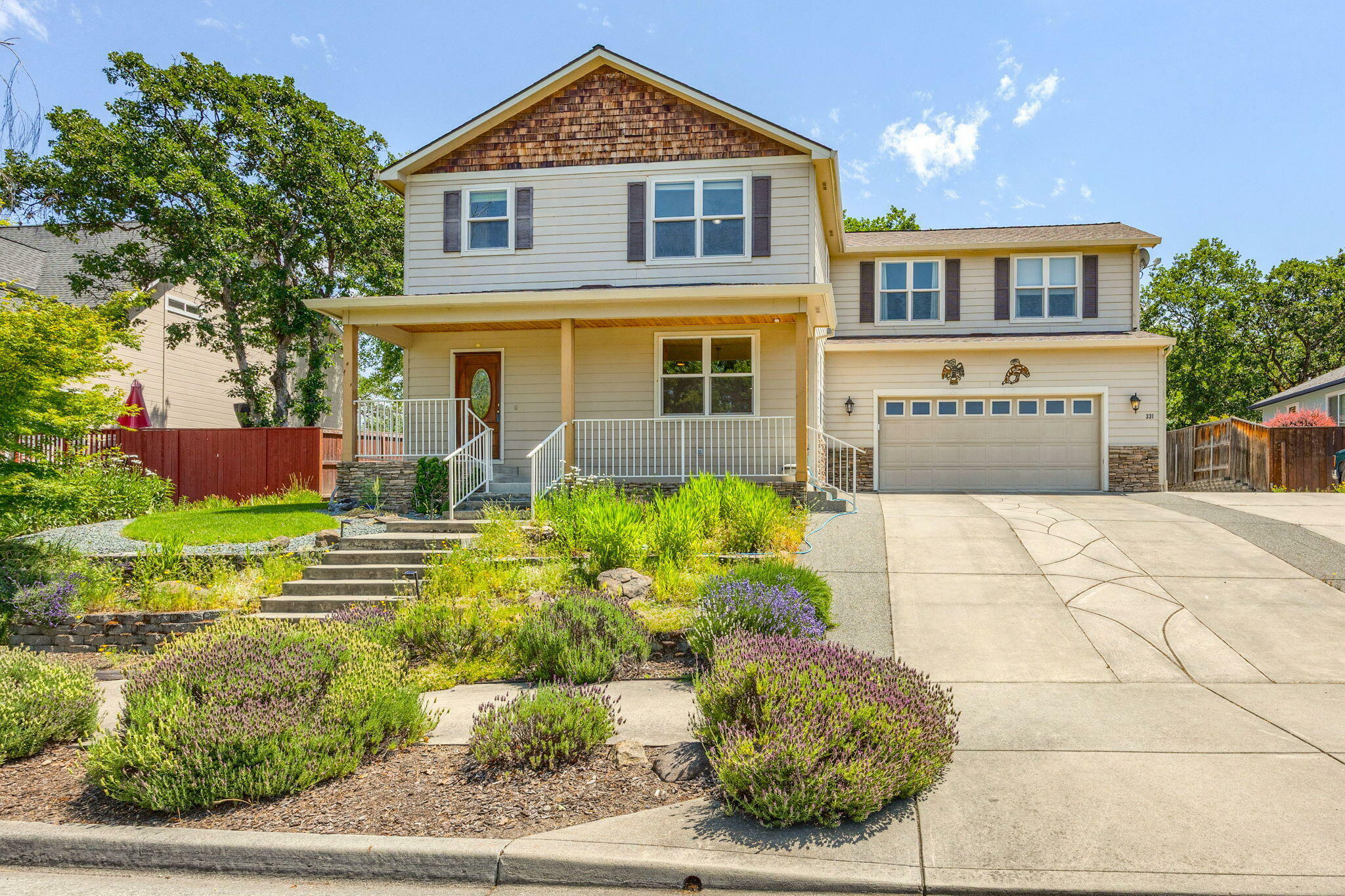 331 Patricia Lane  Eagle Point OR 97524 photo