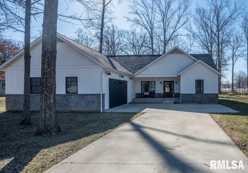 Property Photo: 410 Margaret Drive IL 62948