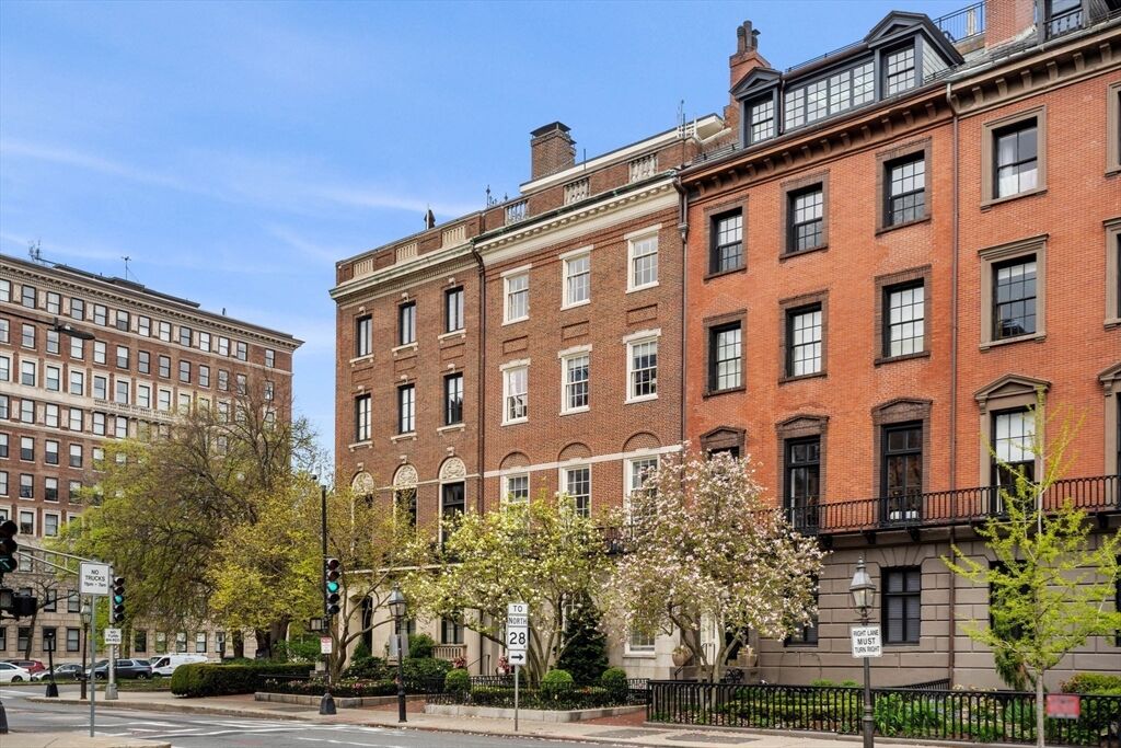 Property Photo:  95 Beacon Street 5  MA 02108 