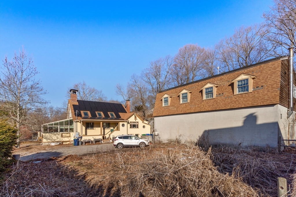 Property Photo:  103 Thurston Road  MA 02464 