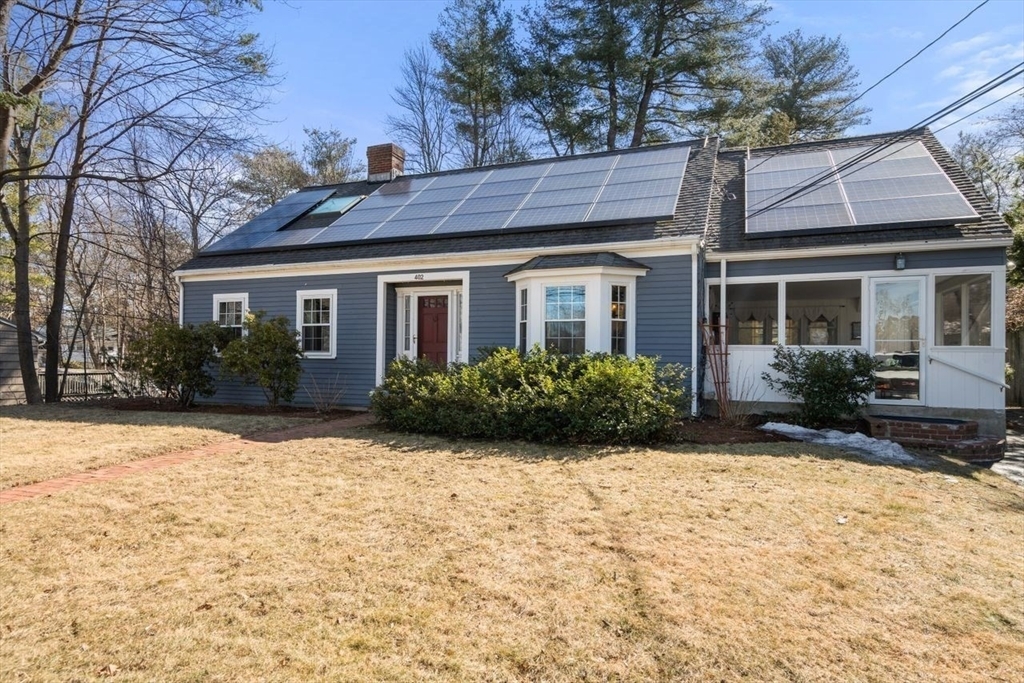 Property Photo: 402 Central St MA 01701