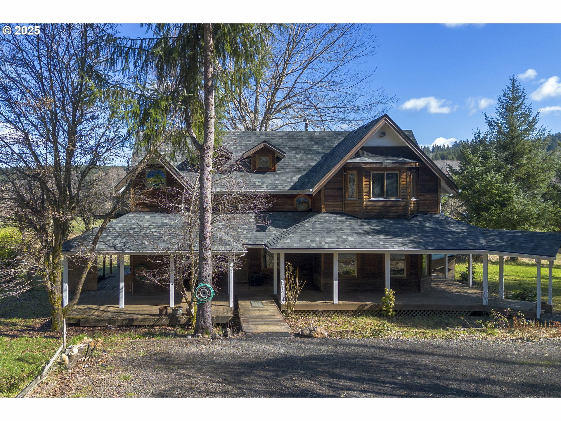 Property Photo:  43957 Highway 26  OR 97138 