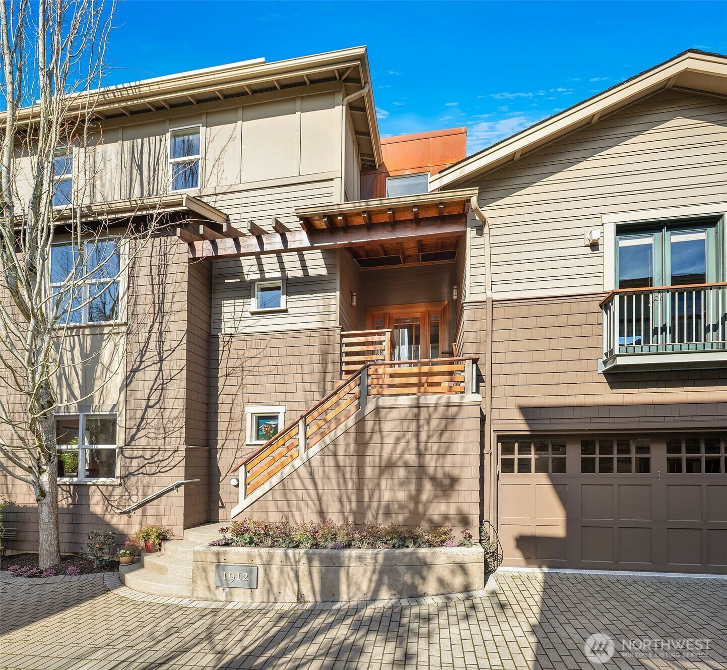 Property Photo:  1912  33rd Avenue S  WA 98144 