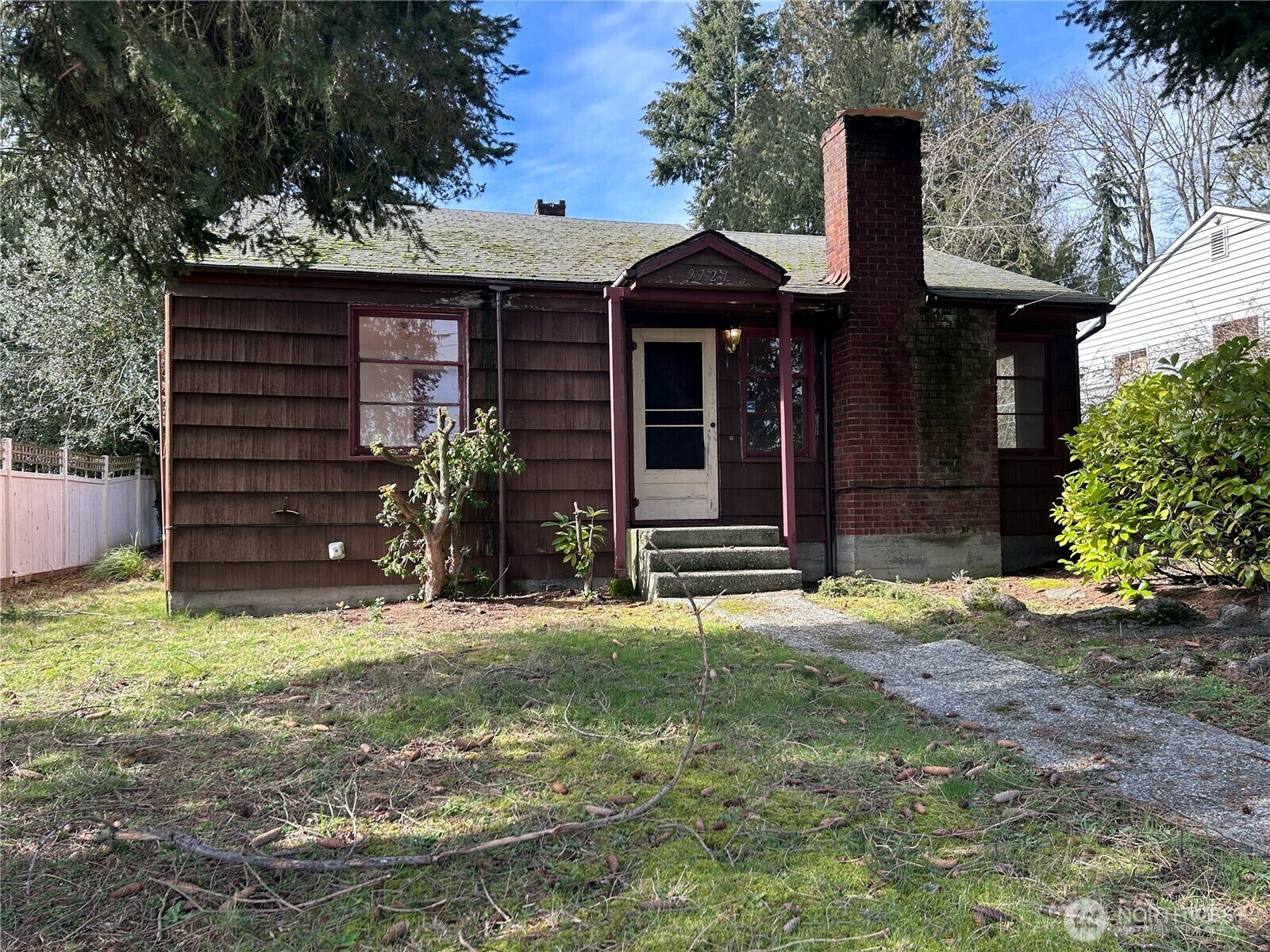 Property Photo:  9721  College Way N  WA 98103 