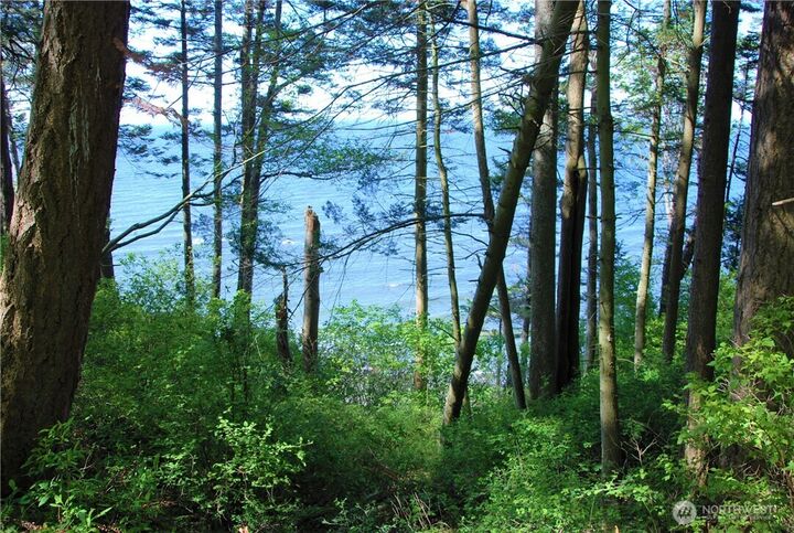 Property Photo:  12  Koehn Road  WA 98230 