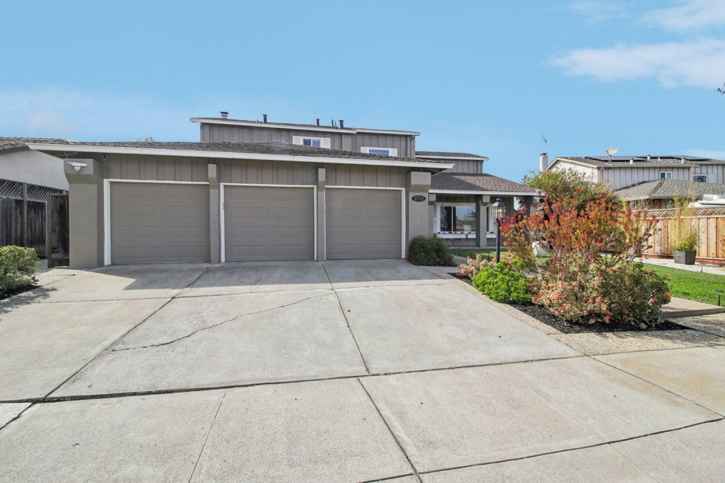 Property Photo:  10703 Pebble Place  CA 95014 