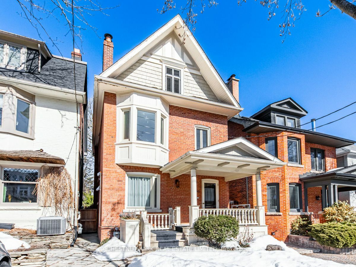 46 Duggan Ave  Toronto ON M4V 1Y2 photo