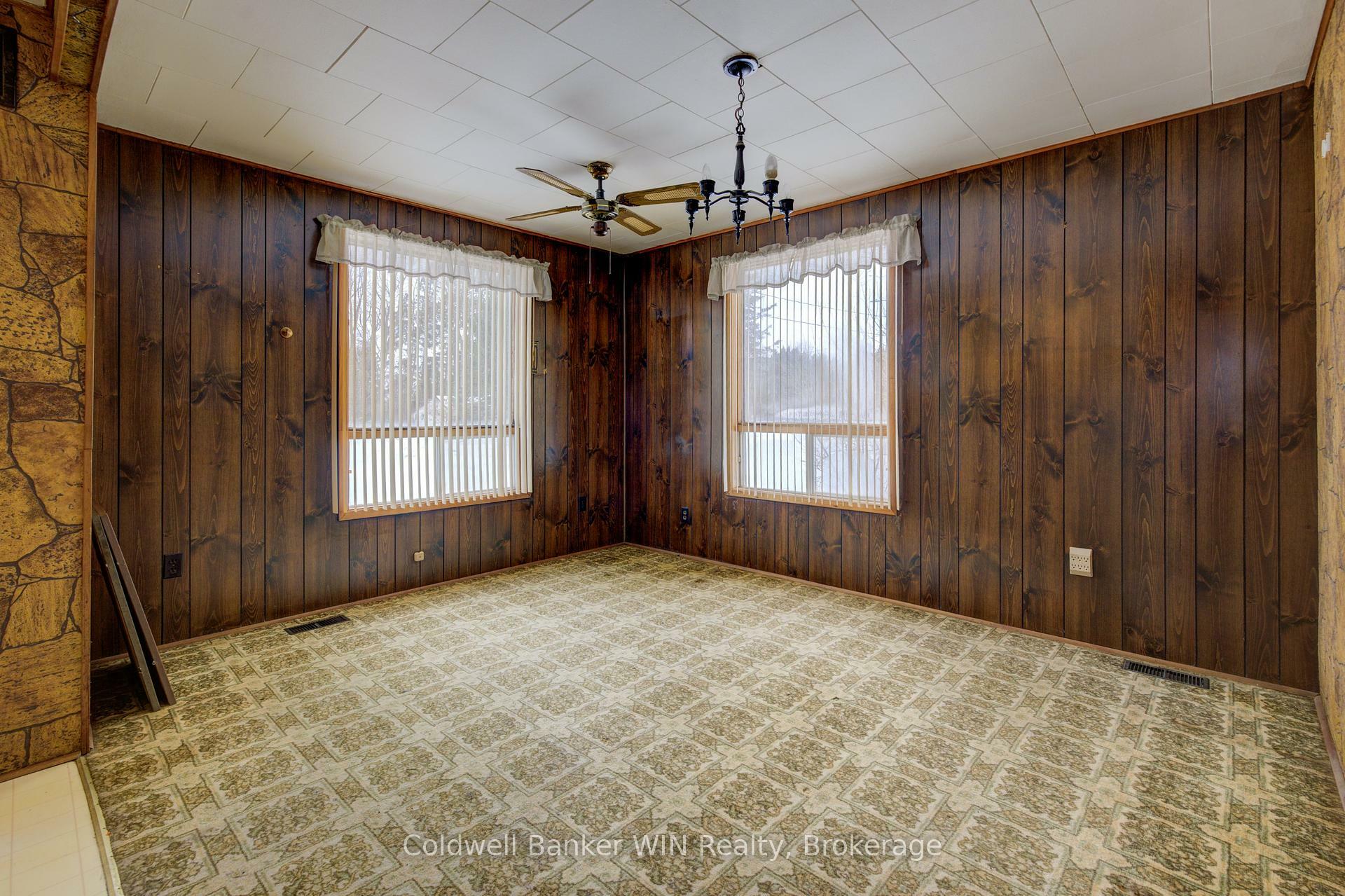 Photo de la propriété: 330 Sligo Road W ON N0G 2L1