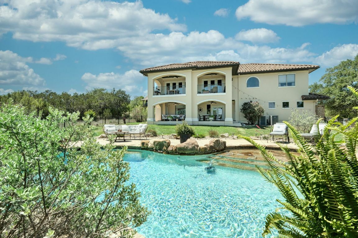 Property Photo:  8205 Moon Rise Trail  TX 78645 