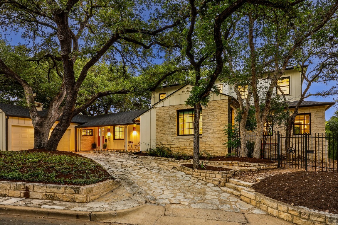 1004 Gaston Avenue  Austin TX 78703 photo