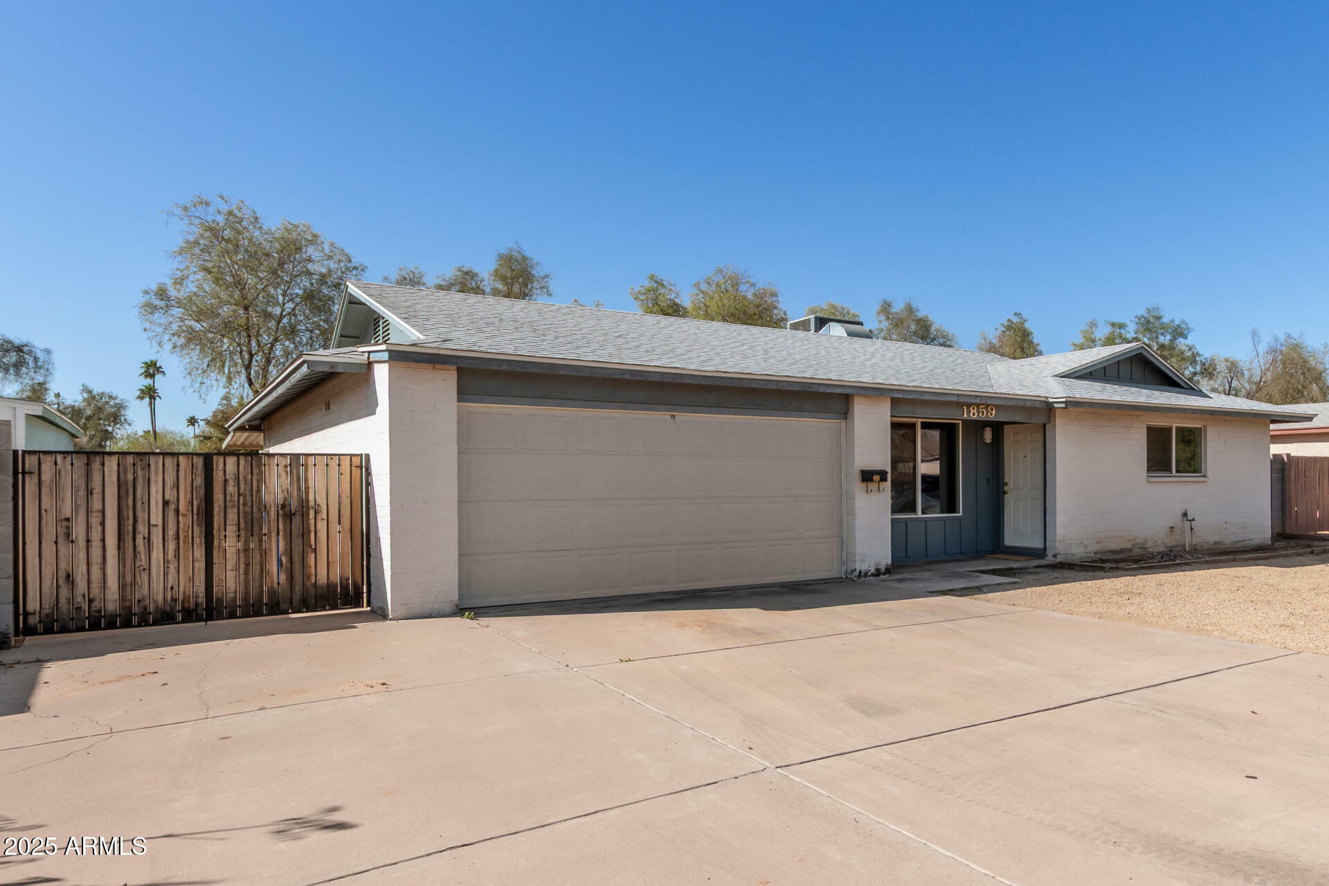 1859 E Gemini Drive  Tempe AZ 85283 photo