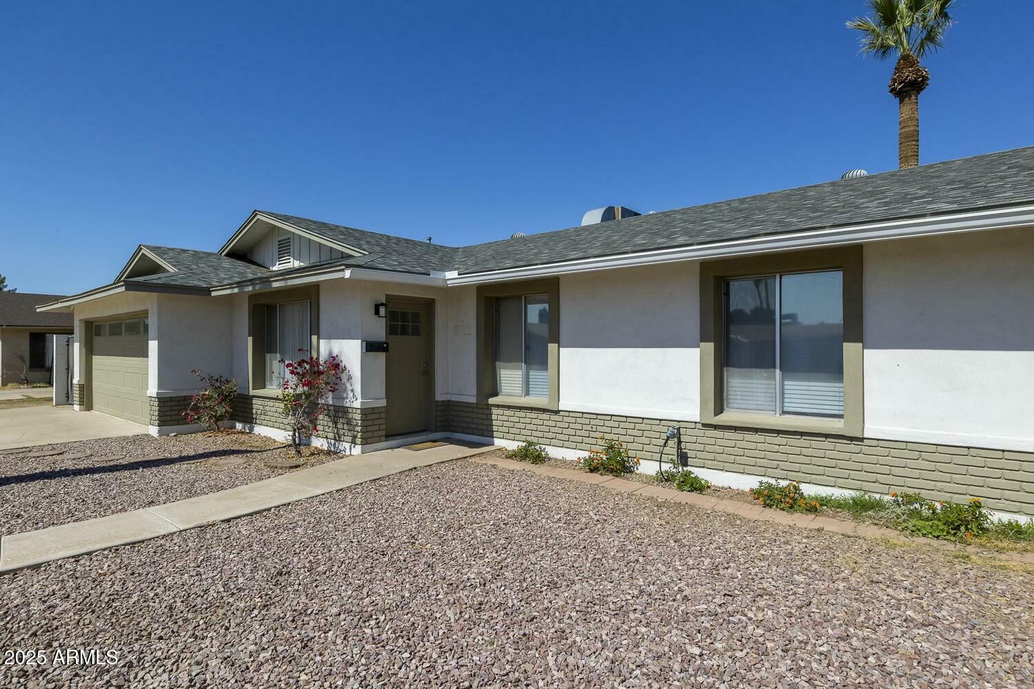 Property Photo: 1946 E Wesleyan Drive AZ 85282