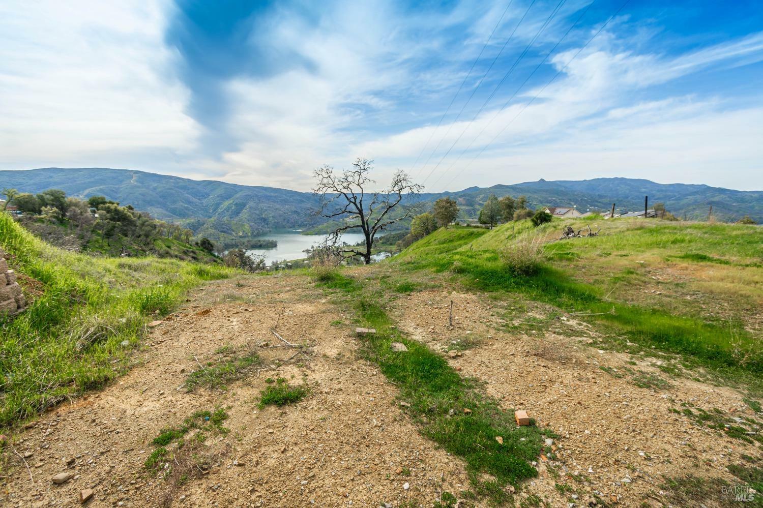 Property Photo:  1075 Rimrock Drive  CA 94558 