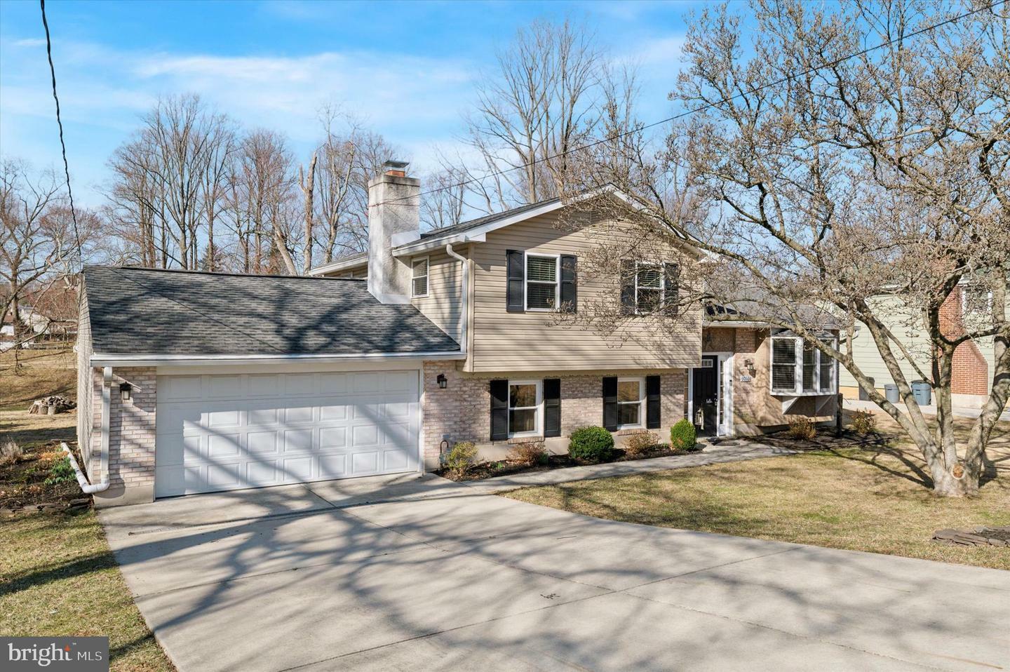 Property Photo: 3016 Hetherton Drive PA 19014