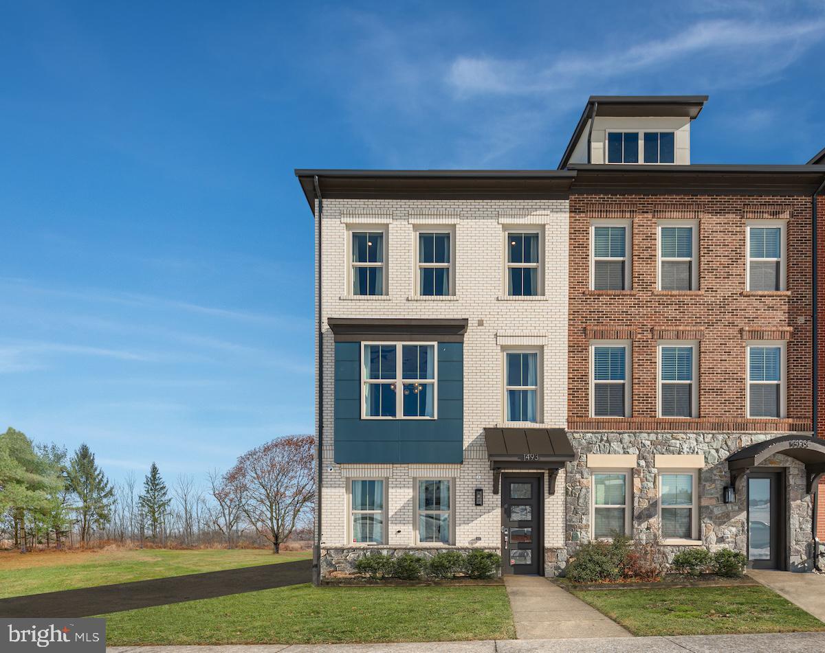 Property Photo:  4921 Purdy Alley  MD 20850 