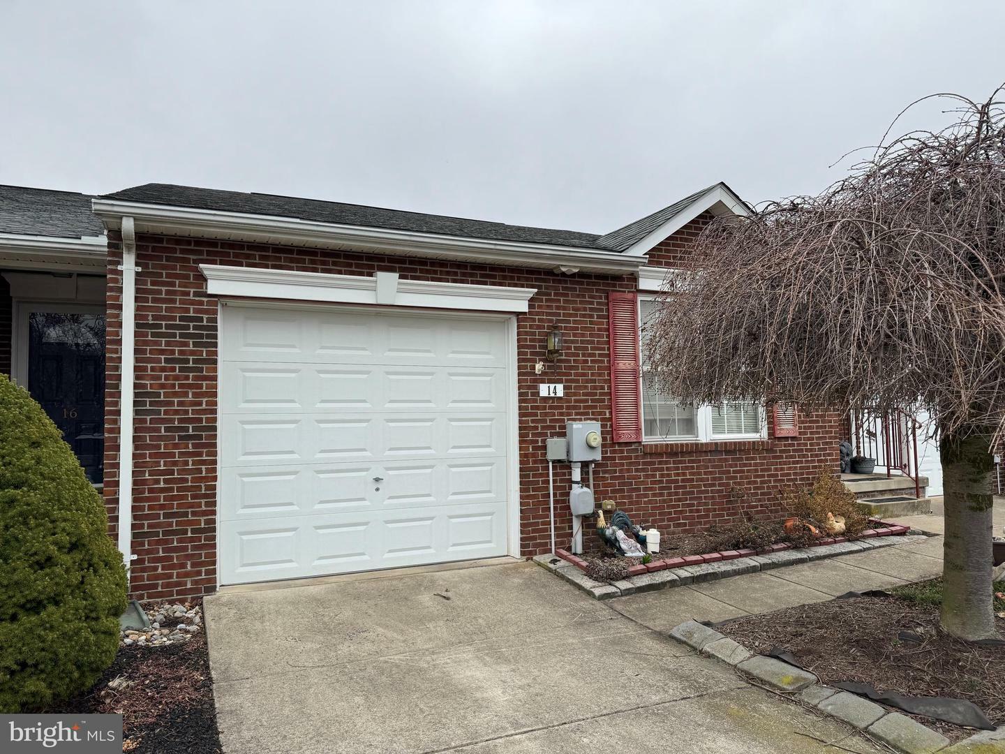 Property Photo: 14 Eckstine Court MD 21783