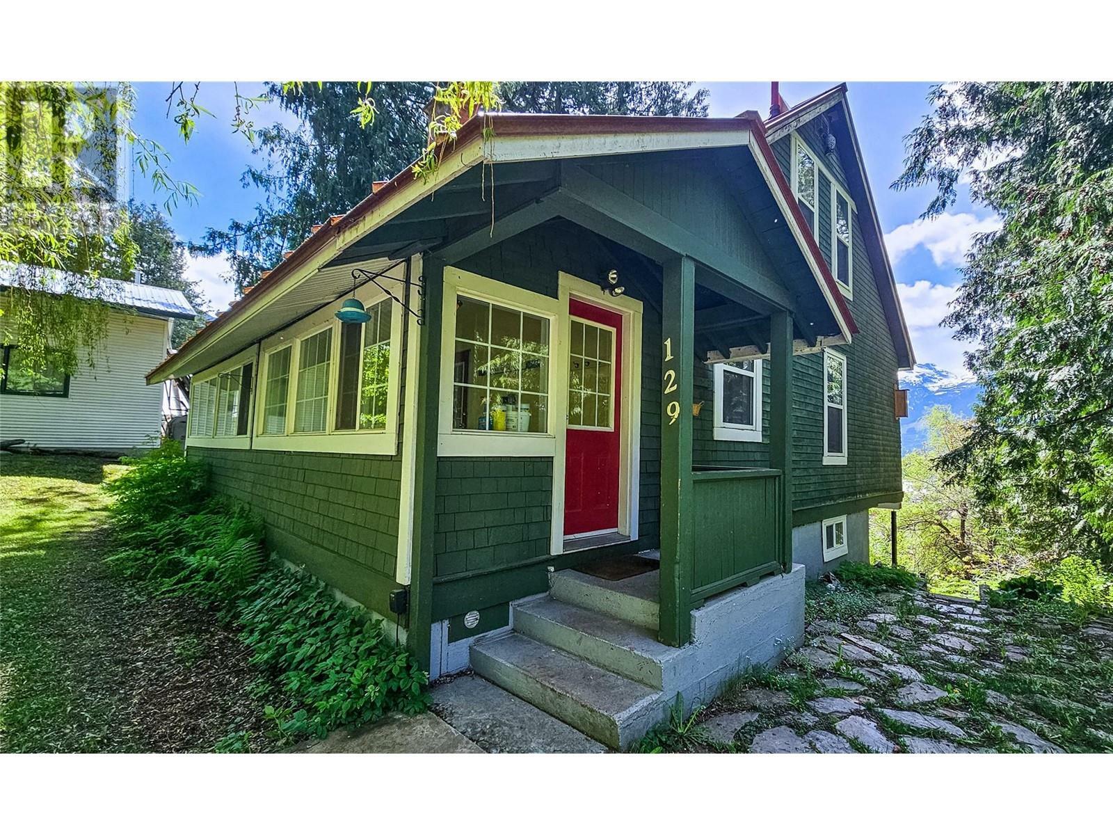 Photo de la propriété: 129 Maple Street BC V0E 2S0