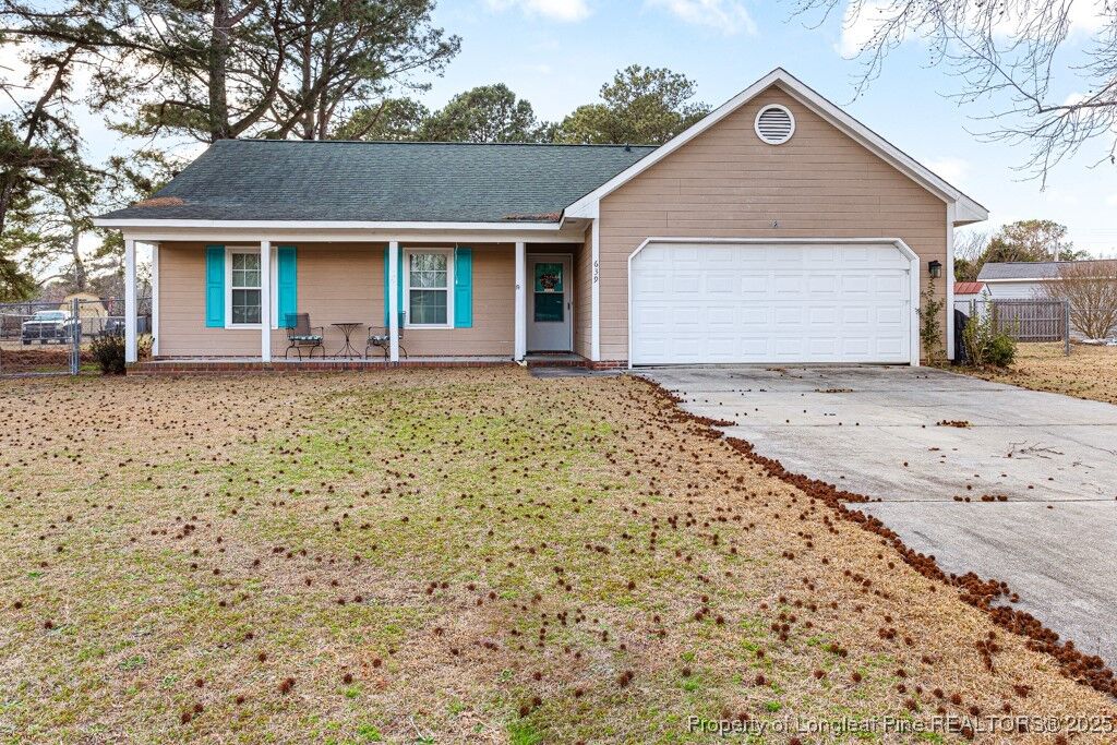 Property Photo: 639 Riverwind Drive NC 28390