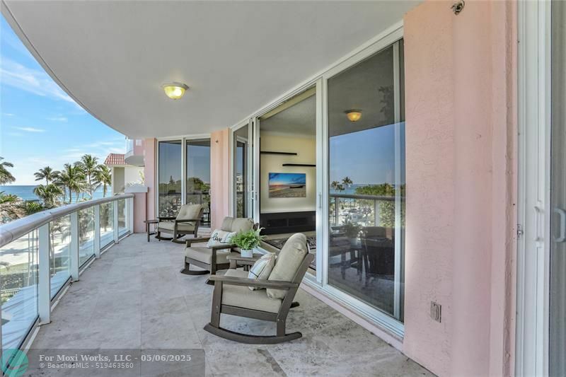Property Photo: 2051 SE 3rd St 409 FL 33441