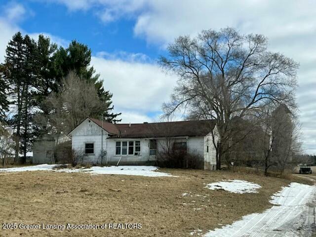 Property Photo:  8214 Old State Road  MI 49346 