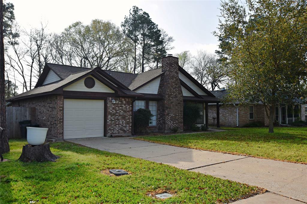 Property Photo: 17618 Mallett Street TX 77532