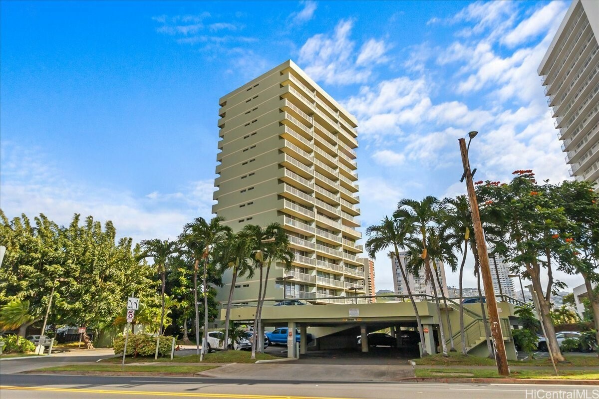 2522 Date Street 304  Honolulu HI 96826 photo