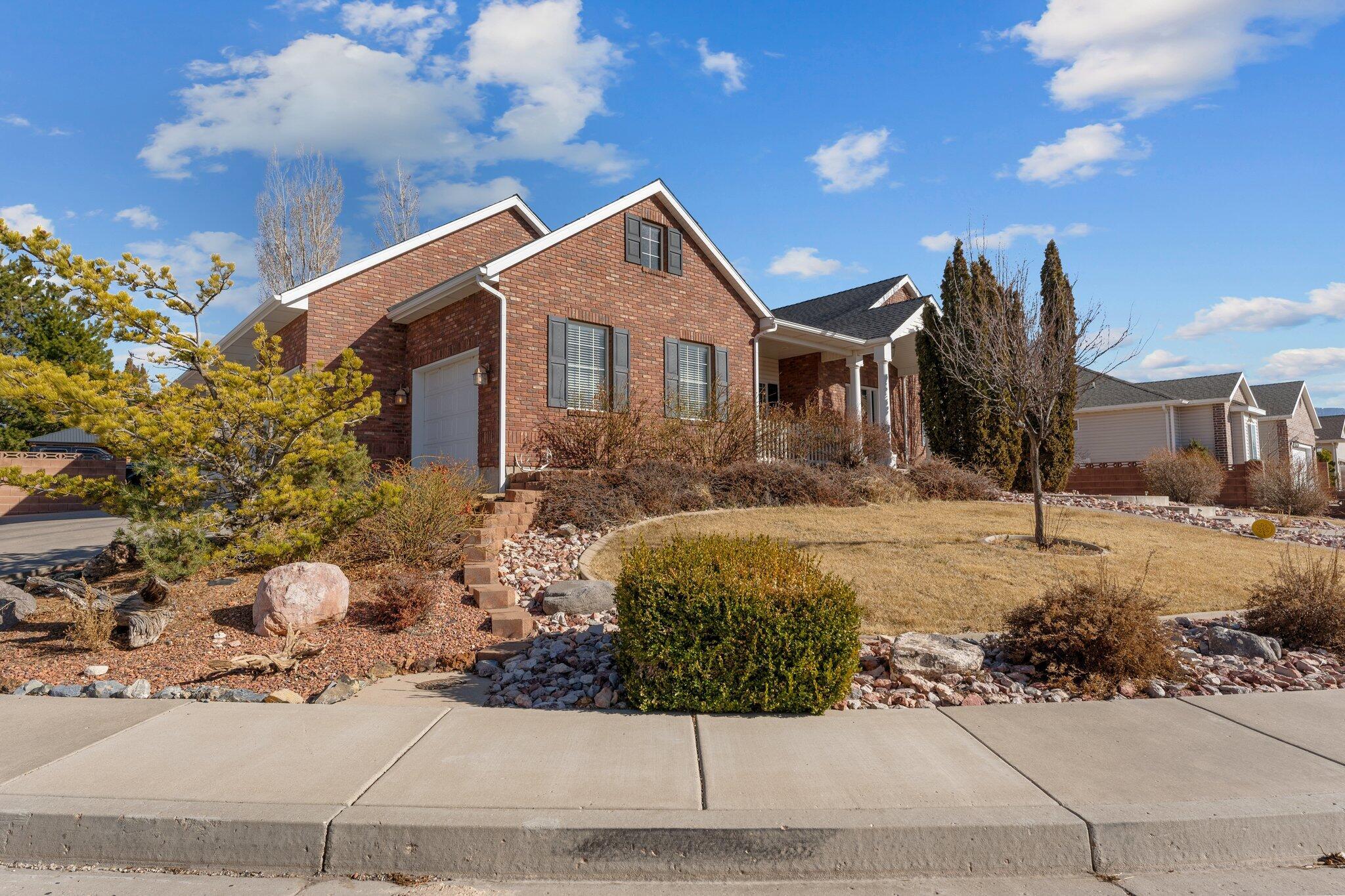 Property Photo: 605 S 2175 W UT 84720