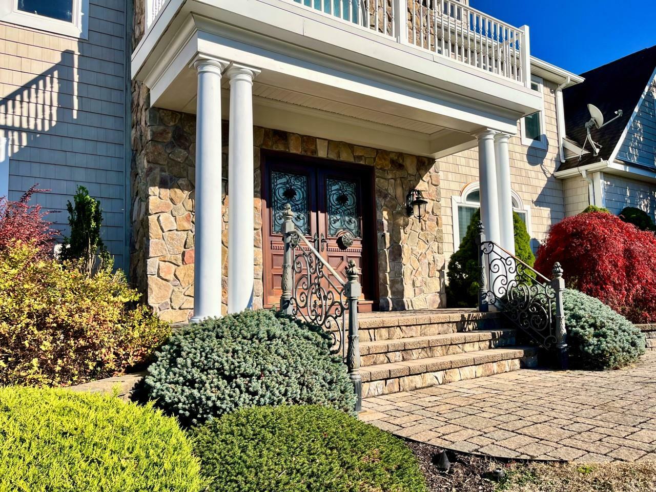 Property Photo: 5 Southgate NY 10924