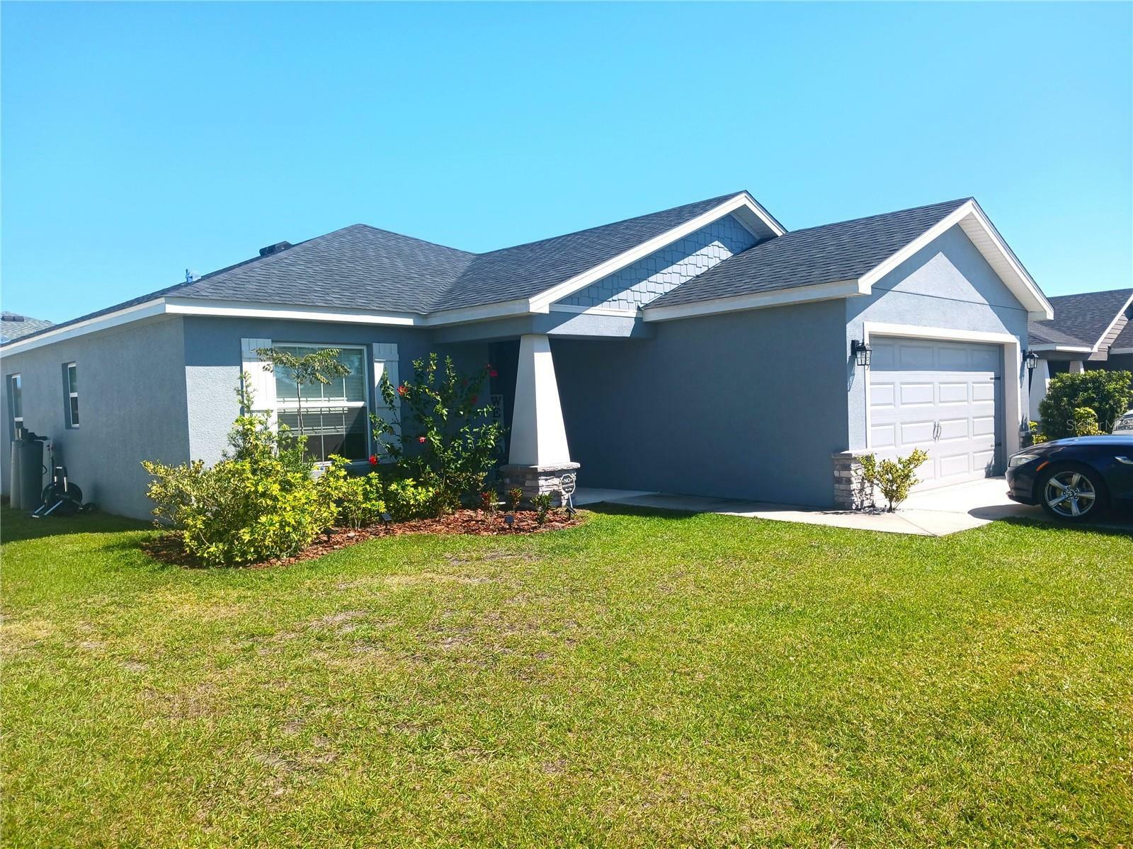 Property Photo:  925 First Drive  FL 33839 
