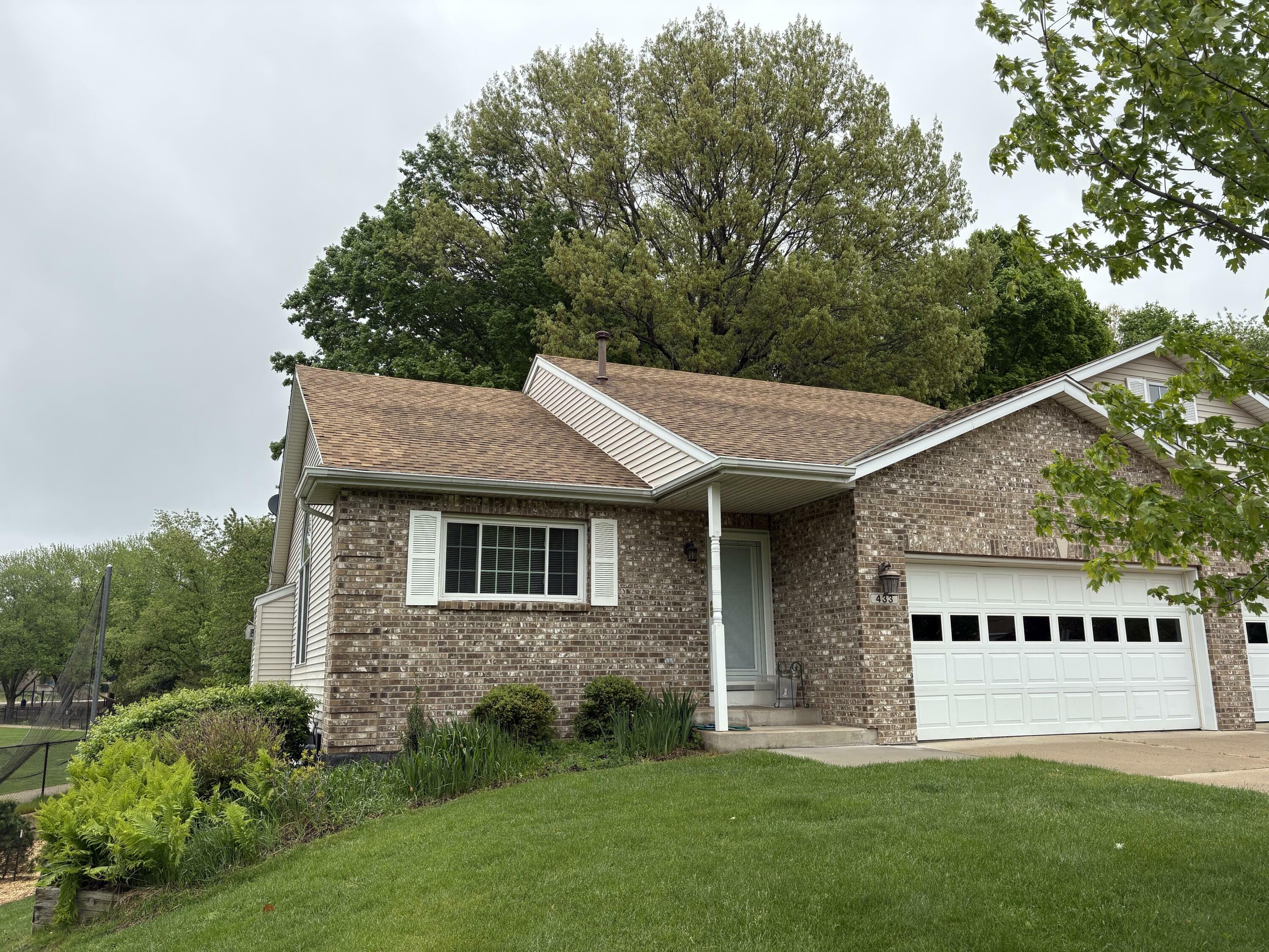 433 Amity Street  Douglas MI 49406 photo