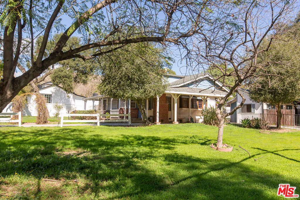 Property Photo:  11350 Orcas Avenue  CA 91342 