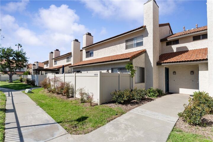 Property Photo: 1423 W San Bernardino Road C CA 91722