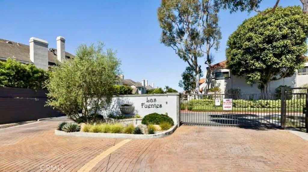Property Photo: 4182 Delphi Circle CA 92649