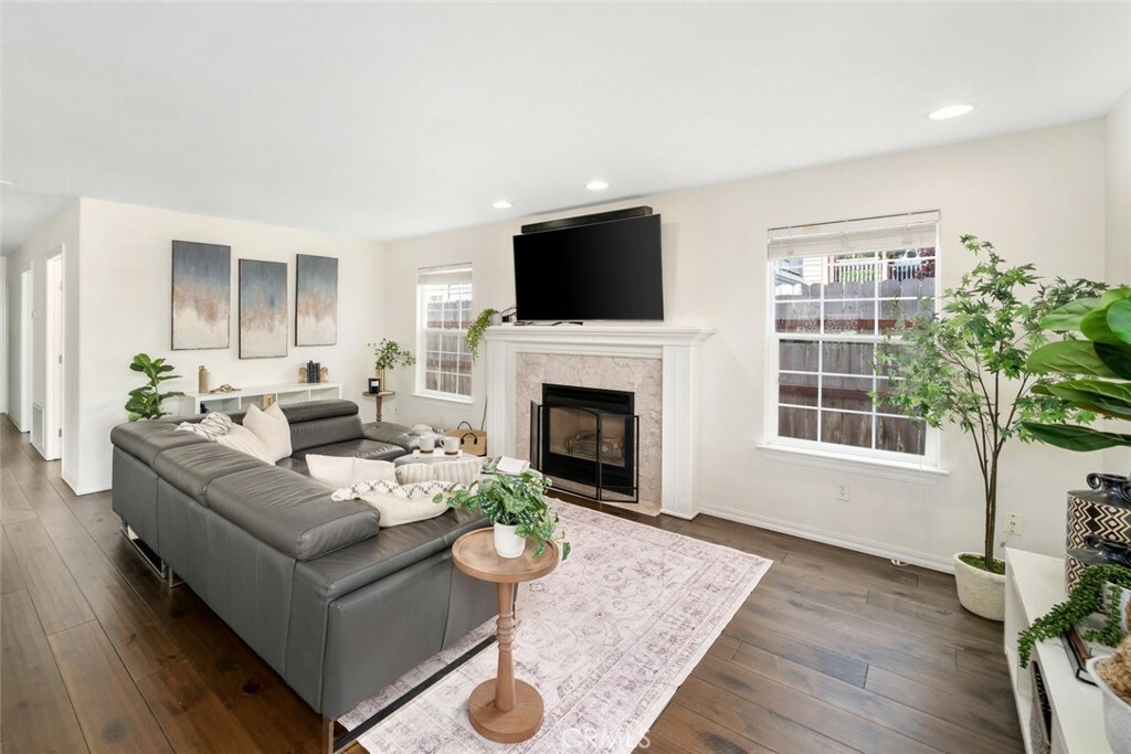 Property Photo: 1174 Brittany Avenue CA 93420