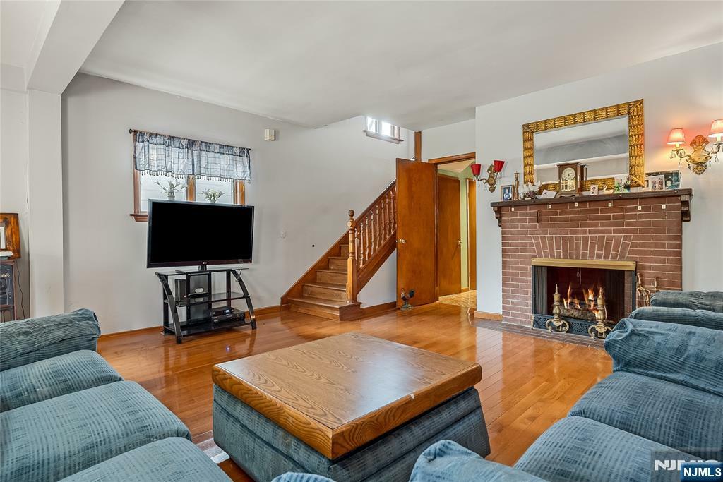 Property Photo:  162 Sylvan Avenue  NJ 07605 