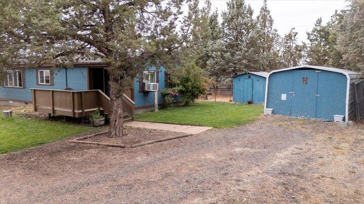 Property Photo:  1605 F Avenue  OR 97760 