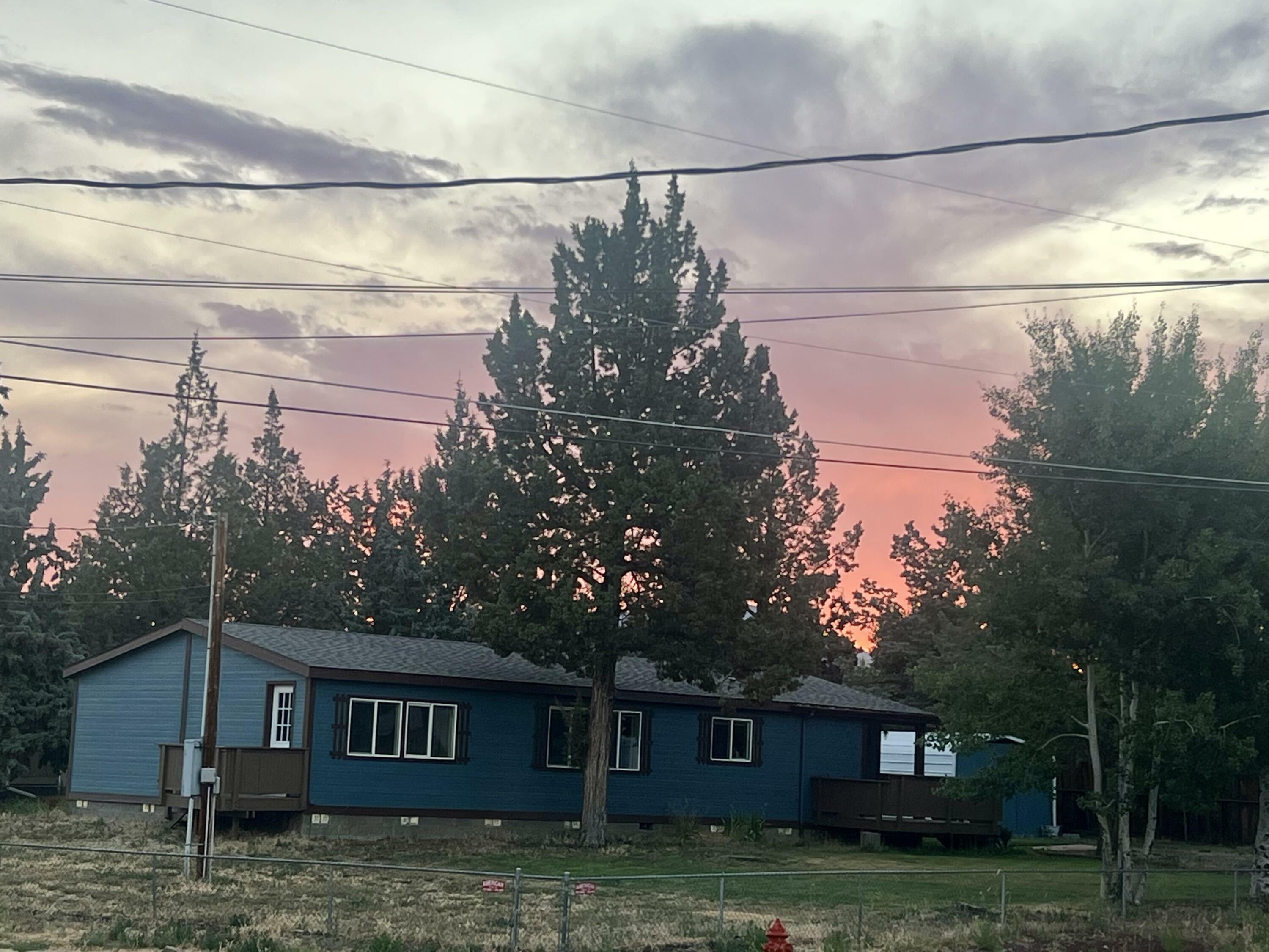 Property Photo: 1605 F Avenue OR 97760