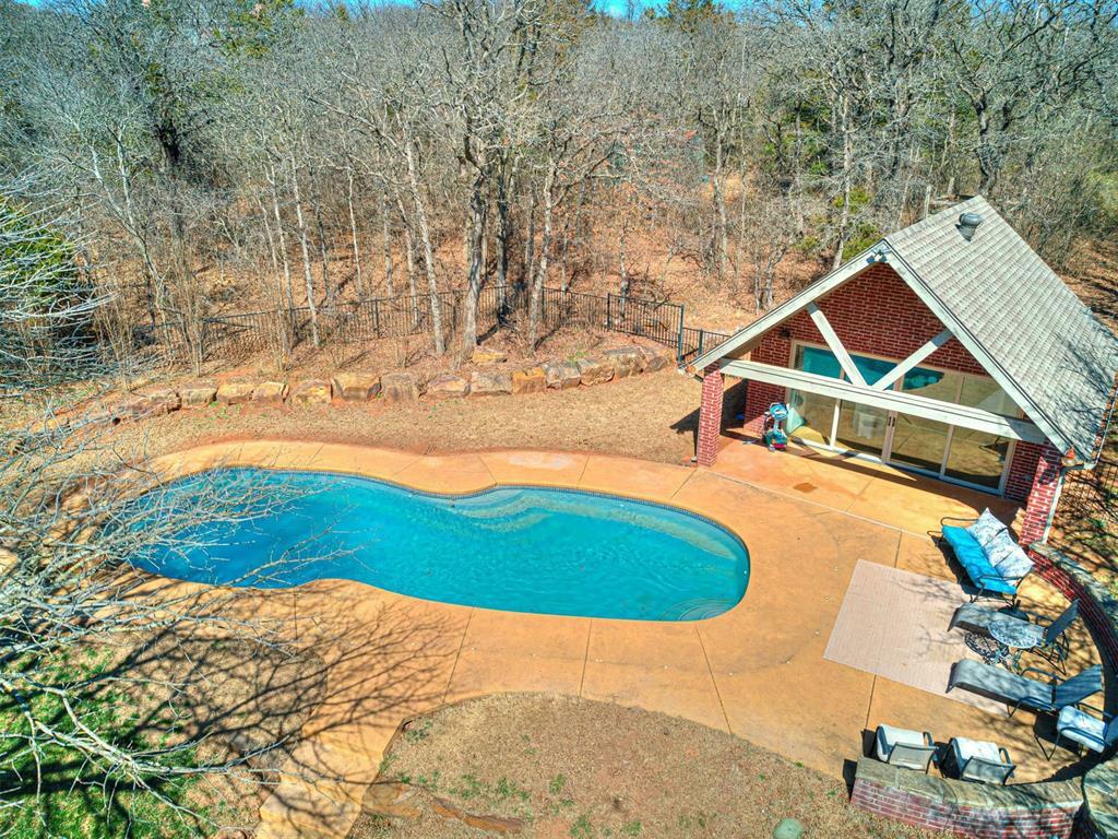 Property Photo:  4500 Canaan Creek Road  OK 73034 