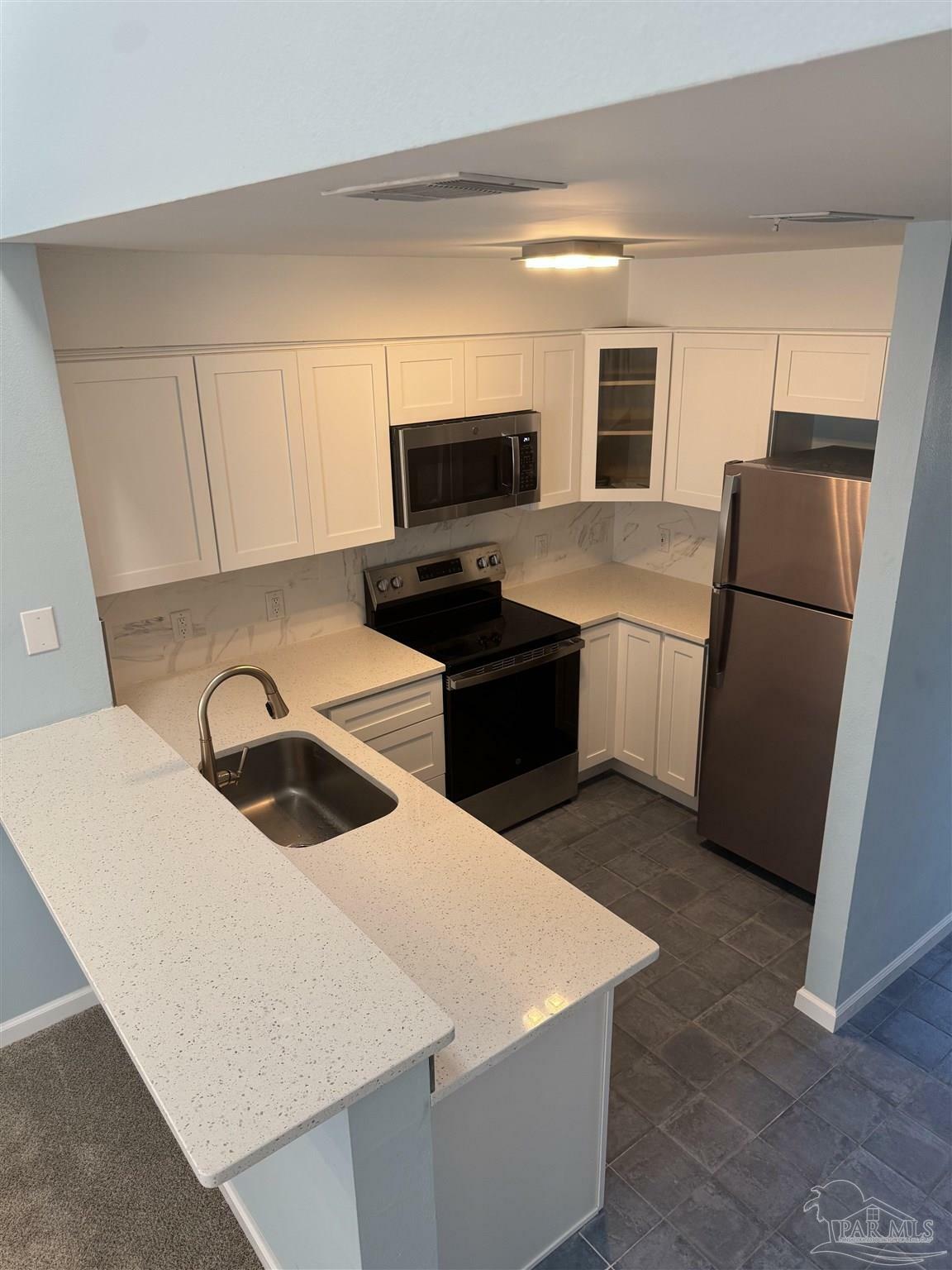 Property Photo: 5001 Grande Dr 1522 FL 32504