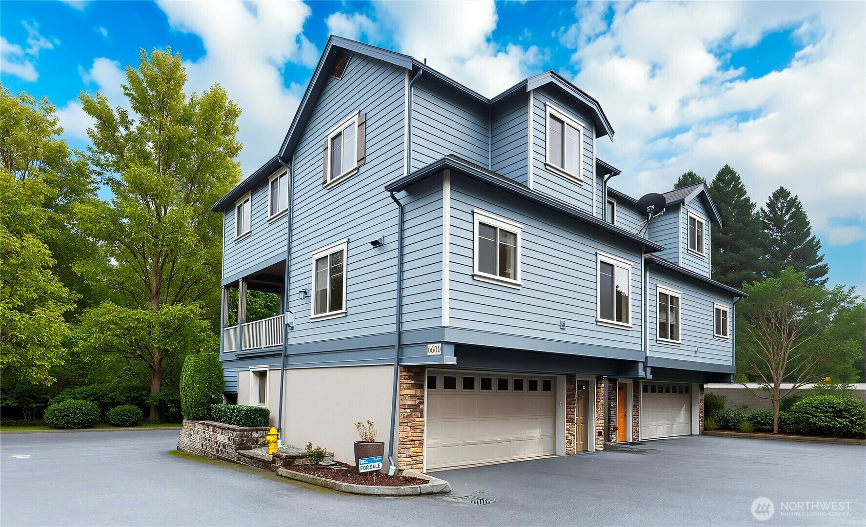 6600  198th Place SW  Lynnwood WA 98036 photo